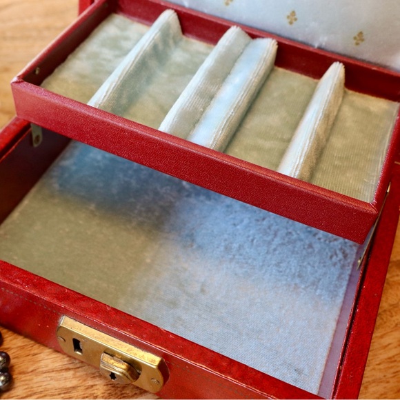 Vintage Mid Century Jewelry Box - Picture 7 of 10